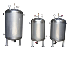 Nitrogen & Buffer Tanks